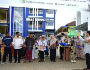 Pemotongan pita sebagai simbol dibukanya Festival Ramadhan 2026