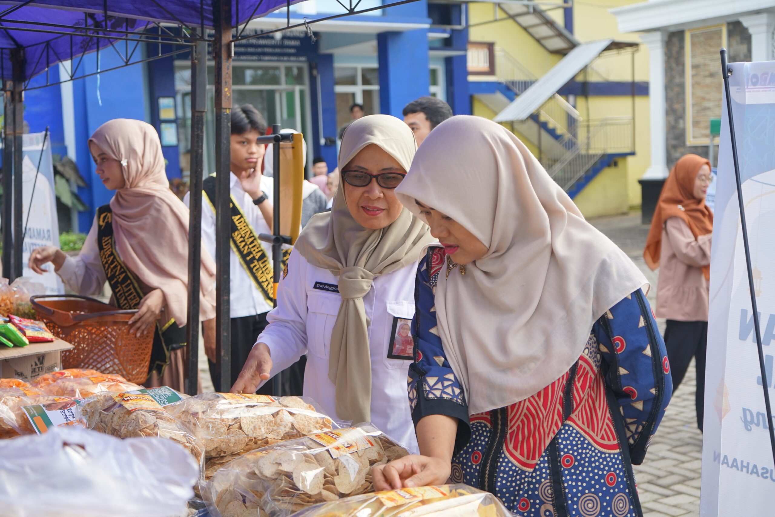 Festival Ramadhan SMAN 1 Tumpang Jadi Ajang Kreativitas dan Kewirausahaan Siswa
