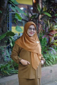 ANA RIZQIYA LAILATUR ROHMAH, S.Pd
