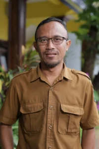 ARIEF WAHYUONO, S.Pd