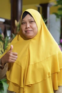 DISI ADELINA, S.Pd