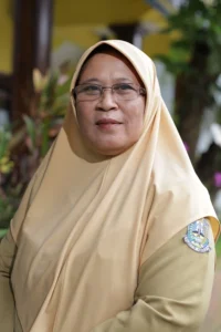 Dra. DWI RAHAYU NARULITAWATI