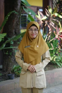 Dra. TITIN AGUSTINA