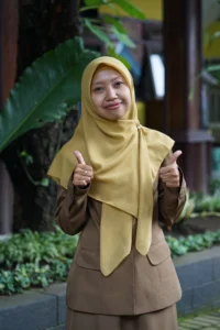 ELVIRA FIRDAUSI NUZULA, S.Pd
