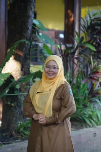 HIDAYAH EKA FITRIYAH, S.Pd
