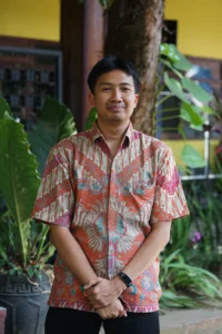 NUUR ABDUH ‘ALIIMUL KHAKIIM, S.Kom