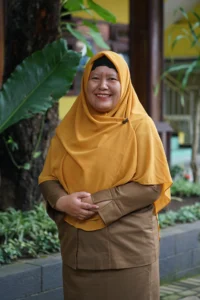 UMI FIILIATI, S.Pd